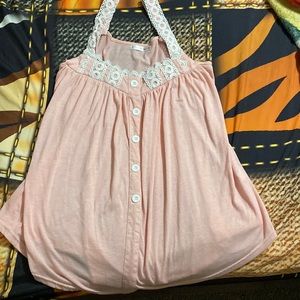 Women’s Plus Size 2X Pink and White Top with Laces and buttons down.